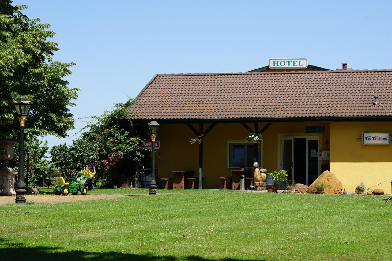 Hotel Das Deichhaus Gorleben Exterior photo